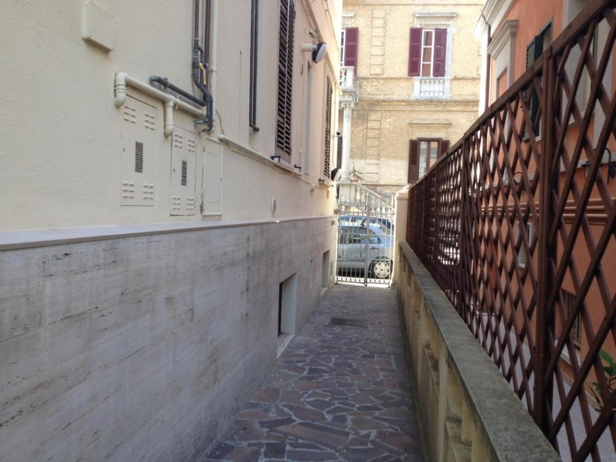 Marco Holiday Apartment Pescara Exterior photo